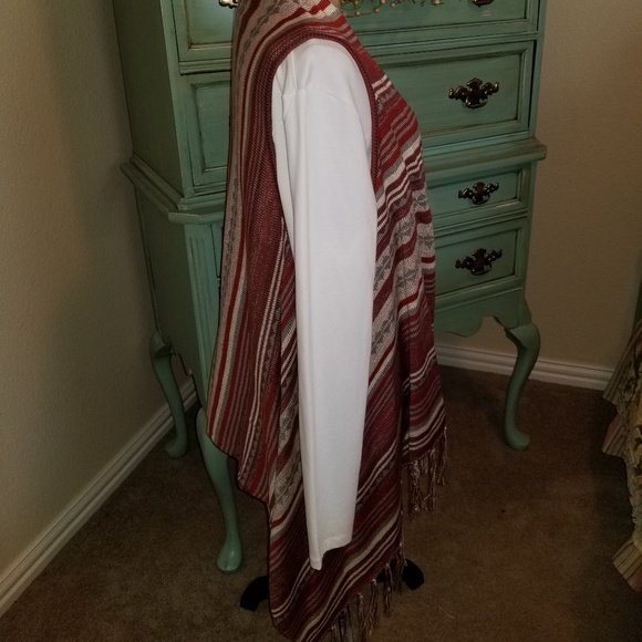 🌺 Santa Fe. Inspired Fringe Vest - Picture 4 of 7